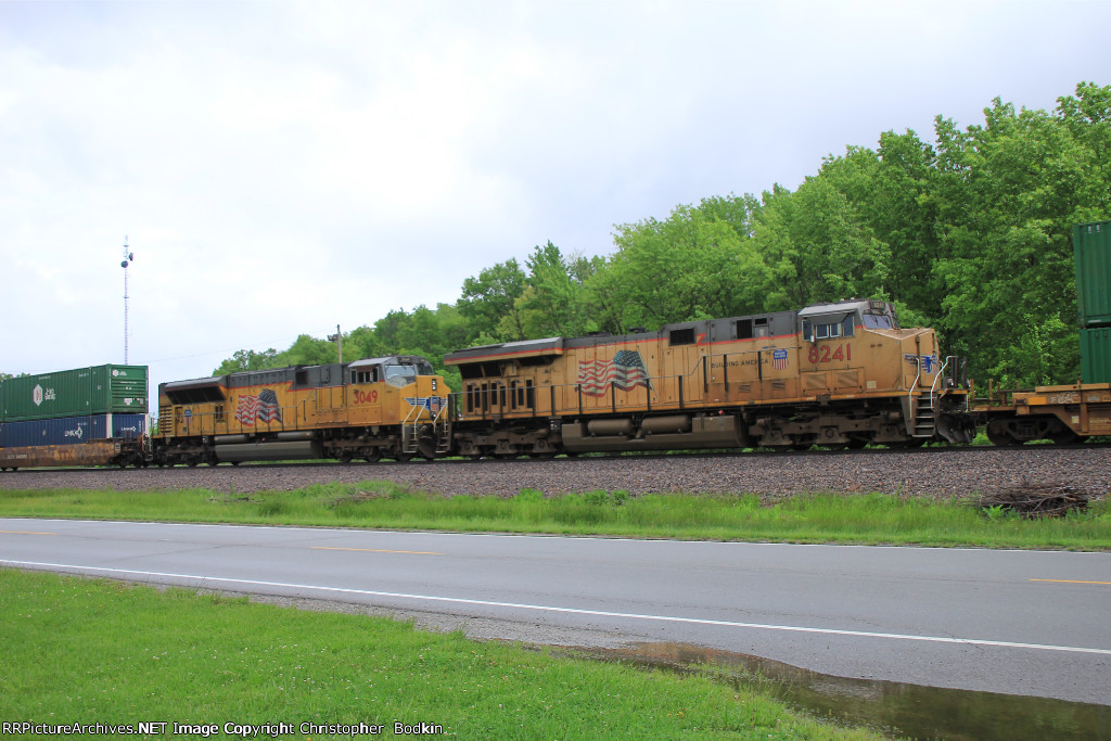 UP 8241